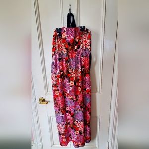 Strapless maxi dress